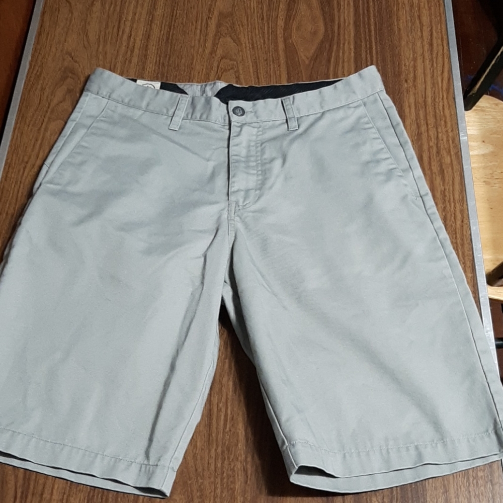Volcom hybrid shorts mens size 30